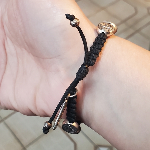 My Saint My Hero bracelet - Picture 4 of 7